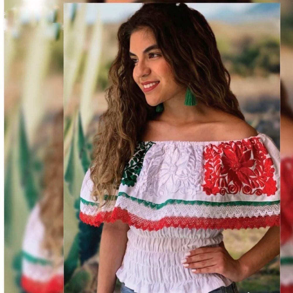 Mexican Boho Embroidered Floral off the Shoulder White Cropped Blouse